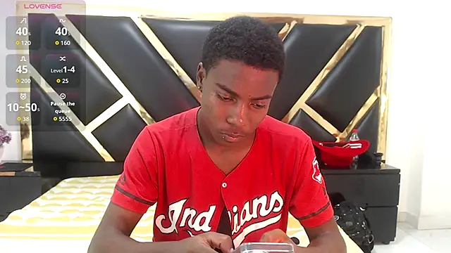 Snapshot of NoahJhonson69 chatting on January 2026 07:28:01 PM NoahJhonson69 online show from January 2026 07:28:01 PM