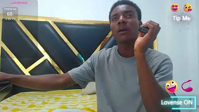 Snapshot of NoahJhonson69 chatting on January 2026 07:08:02 PM NoahJhonson69 online show from January 2026 07:08:02 PM