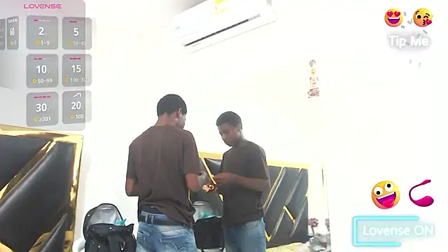 Snapshot of NoahJhonson69 chatting on February 2026 11:26:01 AM NoahJhonson69 online show from February 2026 11:26:01 AM