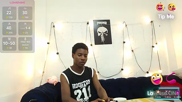 Snapshot of NoahJhonson69 chatting on February 2026 11:55:01 AM NoahJhonson69 online show from February 2026 11:55:01 AM