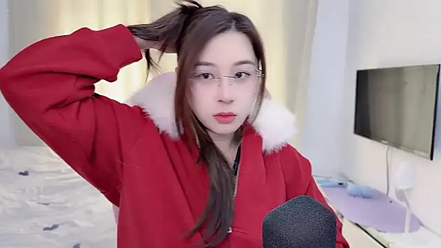 Snapshot of TTtia_ chatting on February 2026 02:15:02 AM TTtia online show from February 2026 02:15:02 AM