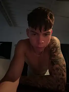 Handsome boys69 online show from May 2026 10:50:02 PM
