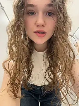 Snapshot of RussianWoman chatting on June 2026 02:34:02 AM RussianWoman online show from June 2026 02:34:02 AM