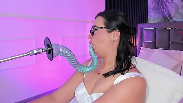 Sienarosewood online show from July 2026 04:31:01 AM