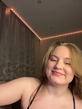 Snapshot of _whorimi chatting on December 2025 02:25:02 PM whorimi online show from December 2025 02:25:02 PM