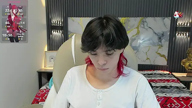 Sylasfrost online show from December 2025 07:42:02 PM