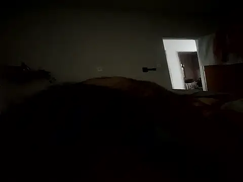 Snapshot of Bruninhahot86 chatting on November 2025 12:38:01 PM Bruninhahot86 online show from November 2025 12:38:01 PM