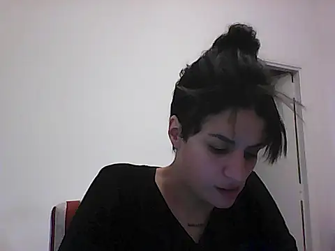 Snapshot of Zoemhot chatting on November 2025 06:51:01 PM Zoemhot online show from November 2025 06:51:01 PM