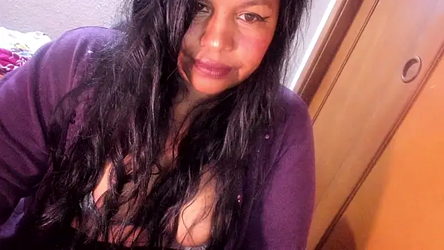 ebonycamelia online show from June 2026 08:59:02 PM