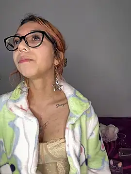 Valen-Foxx1 online show from May 2026 05:59:01 AM
