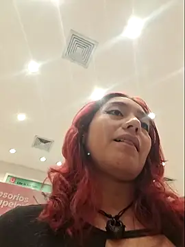 Snapshot of Eveelyn25xxx chatting on November 2025 11:27:01 PM Eveelyn25xxx online show from November 2025 11:27:01 PM