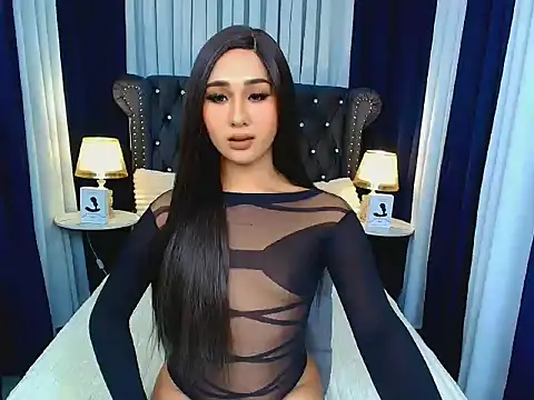 Snapshot of Iris_Hilton chatting on January 2026 11:31:02 PM Iris Hilton online show from January 2026 11:31:02 PM