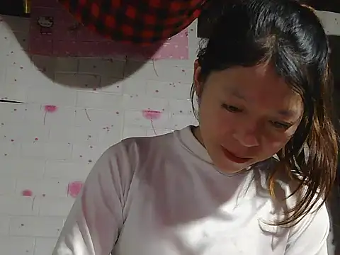 Snapshot of Kim_mon chatting on November 2025 04:49:01 AM Kim mon online show from November 2025 04:49:01 AM