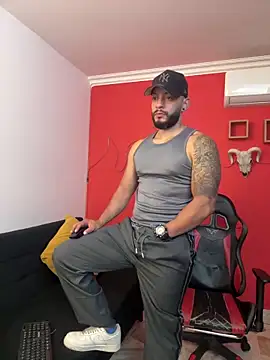 Snapshot of Mike_savage3 chatting on November 2025 12:07:01 PM Mike savage3 online show from November 2025 12:07:01 PM