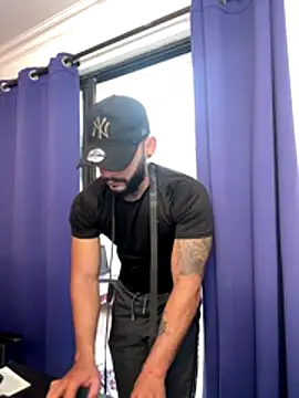 Snapshot of Mike_savage3 chatting on December 2025 12:12:02 PM Mike savage3 online show from December 2025 12:12:02 PM