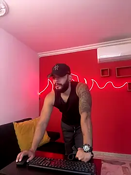 Snapshot of Mike_savage3 chatting on January 2026 12:20:02 PM Mike savage3 online show from January 2026 12:20:02 PM