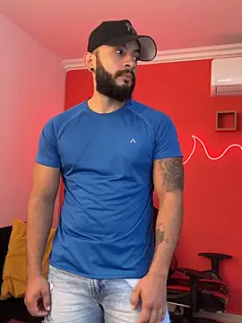 Snapshot of Mike_savage3 chatting on January 2026 12:18:01 PM Mike savage3 online show from January 2026 12:18:01 PM