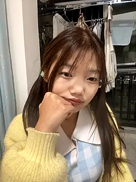 Snapshot of xixi-281 chatting on November 2025 03:34:01 PM xixi-281 online show from November 2025 03:34:01 PM