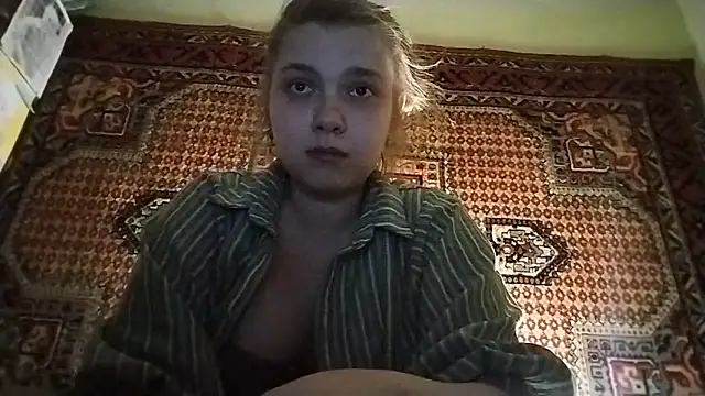 KikiBang online show from April 2026 07:26:02 PM