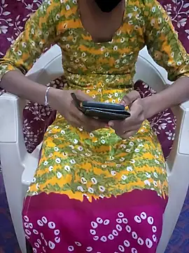 Snapshot of Ranu_namulkar chatting on November 2025 01:48:02 AM Ranu namulkar online show from November 2025 01:48:02 AM