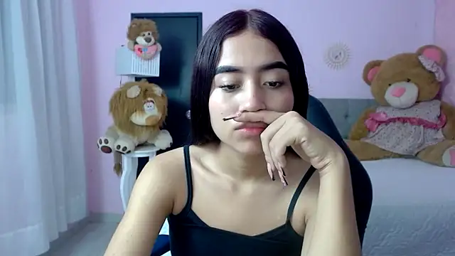 Snapshot of xoxo_melany chatting on December 2025 12:22:02 PM xoxo melany online show from December 2025 12:22:02 PM