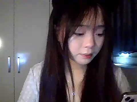 Snapshot of Anamis18 chatting on February 2026 03:33:02 AM Anamis18 online show from February 2026 03:33:02 AM