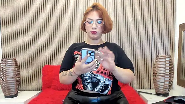 MillyHotsoon online show from May 2026 03:12:01 AM
