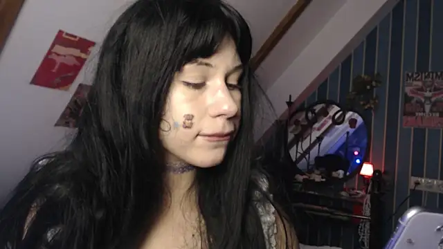 your heaven online show from December 2025 09:32:02 PM