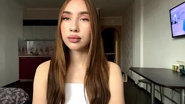 Snapshot of MonnaLissa chatting on November 2025 06:34:01 AM MonnaLissa online show from November 2025 06:34:01 AM