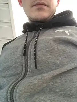 Spielzeugtwink online show from February 2026 02:03:02 PM