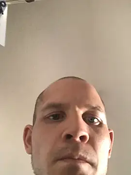 Spielzeugtwink online show from July 2026 03:21:02 PM