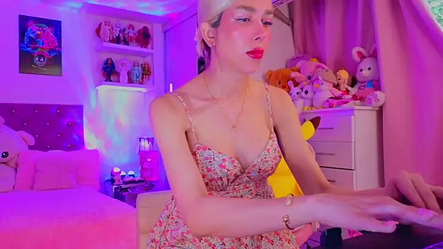 Snapshot of MadamBarbiee chatting on March 2026 06:15:02 PM MadamBarbiee online show from March 2026 06:15:02 PM
