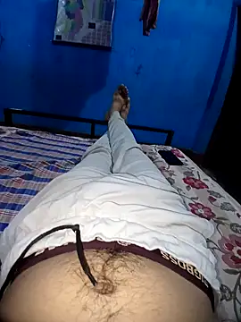 vaasuboy01 online show from April 2026 05:39:01 PM