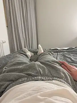 Snapshot of TwinkiStar05 chatting on November 2025 08:08:01 PM TwinkiStar05 online show from November 2025 08:08:01 PM