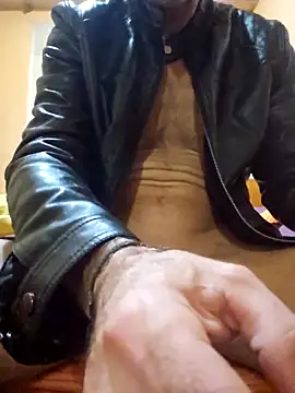 Snapshot of CDY74 chatting on December 2025 09:44:02 PM CDY74 online show from December 2025 09:44:02 PM