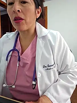 JustSamantha  online show from December 2025 02:25:01 PM