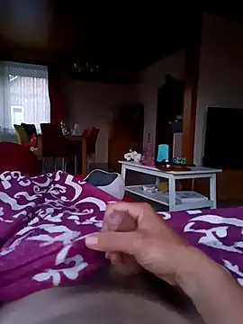 Deutscherpenis online show from May 2026 03:33:01 AM