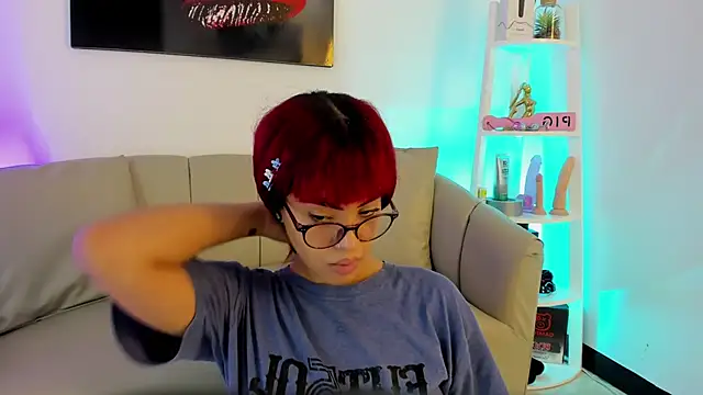 Taylor  Watson online show from February 2026 07:11:01 PM