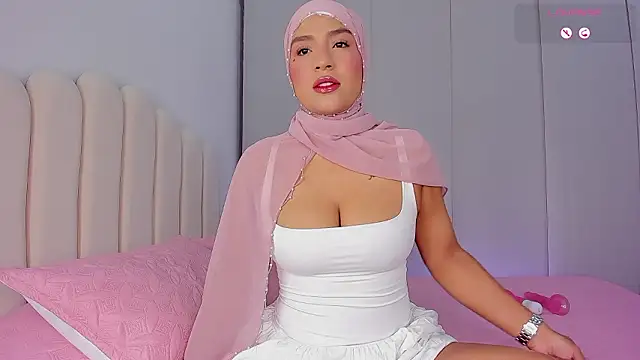 Amira-Zahra online show from March 2026 09:37:01 AM