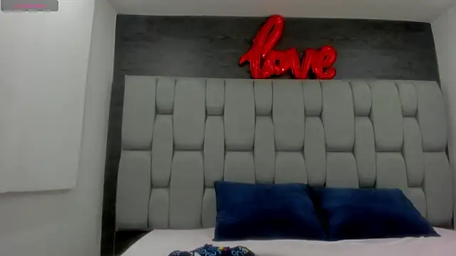 Sarita Ass online show from November 2025 03:09:02 AM