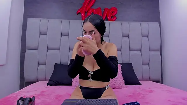 Snapshot of Sarita_Ass chatting on March 2026 04:17:02 AM Sarita Ass online show from March 2026 04:17:02 AM