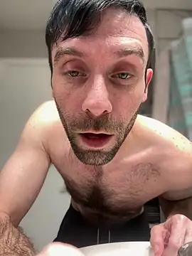 Snapshot of strippingmale1 chatting on February 2026 03:03:02 AM strippingmale1 online show from February 2026 03:03:02 AM