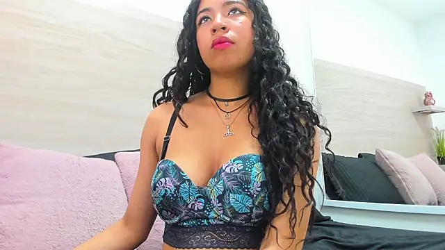 Snapshot of selenaflamemj chatting on January 2026 07:06:02 PM selenaflamemj online show from January 2026 07:06:02 PM