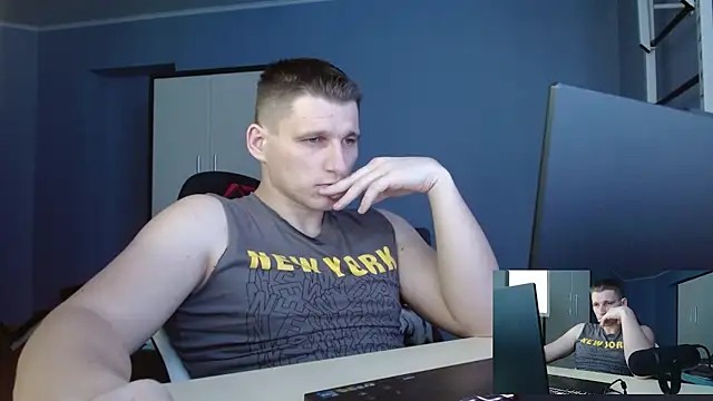 Poliglotjoe1 online show from February 2026 06:26:01 AM