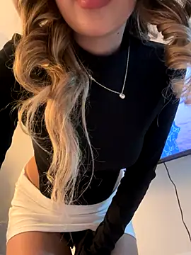 saliha pinky  online show from December 2025 03:13:01 AM