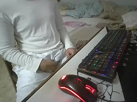 Snapshot of caiomurdock chatting on November 2025 01:28:01 AM caiomurdock online show from November 2025 01:28:01 AM