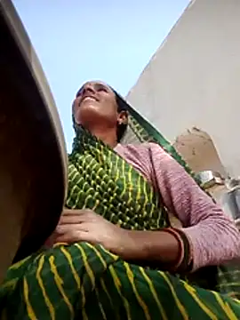 Snapshot of Xxx_suhana chatting on February 2026 06:17:01 AM Xxx suhana online show from February 2026 06:17:01 AM