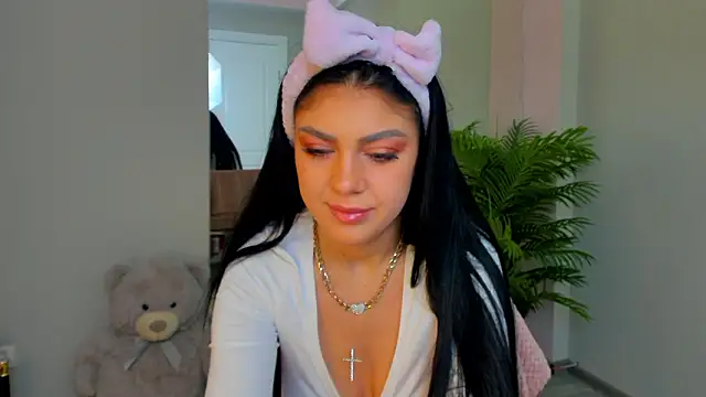 Snapshot of SerennaNoir chatting on February 2026 08:14:02 PM SerennaNoir online show from February 2026 08:14:02 PM