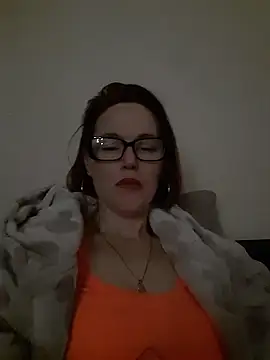 Snapshot of LanaOlbenst chatting on January 2026 10:13:02 PM LanaOlbenst online show from January 2026 10:13:02 PM