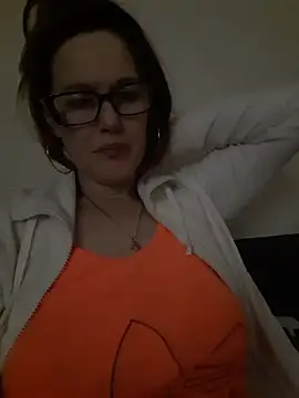 Snapshot of LanaOlbenst chatting on January 2026 10:01:01 PM LanaOlbenst online show from January 2026 10:01:01 PM